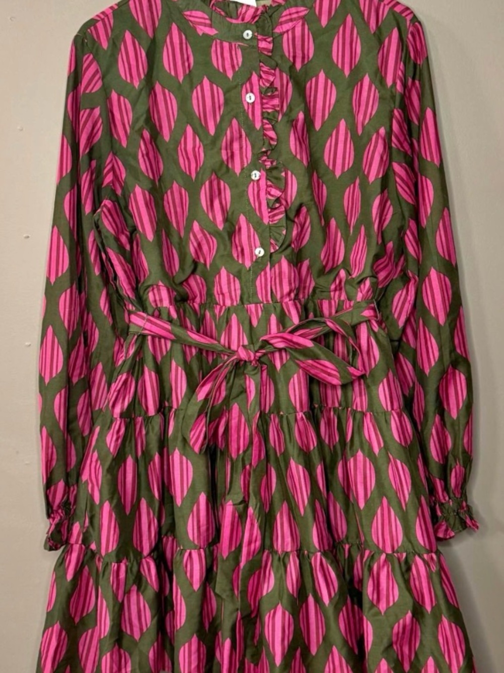 j.marie Women’s Olive and Pink Printed Long Sleeve Tiered Mini Dress - Size XL